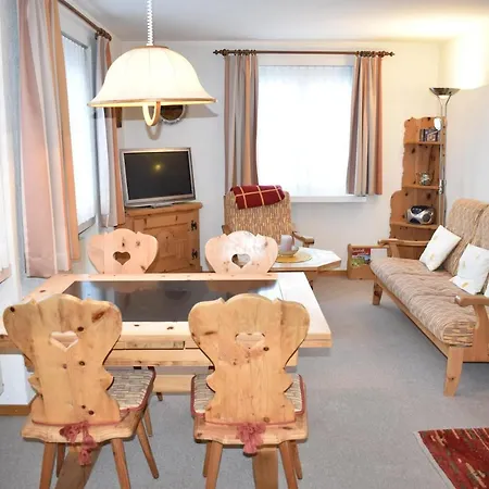 Lodola 298 2 Hk , 2 Lägenhet Lenzerheide